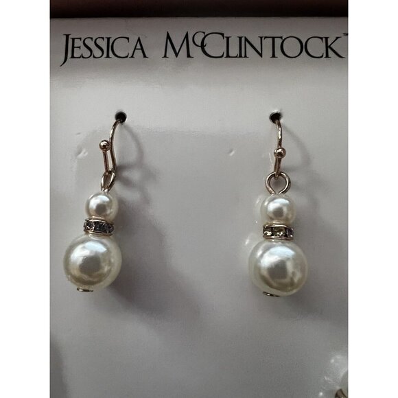 Jessica McClintock Gold Chain w Pearls & Faux Diamond Spacers Necklace Set - Picture 3 of 8